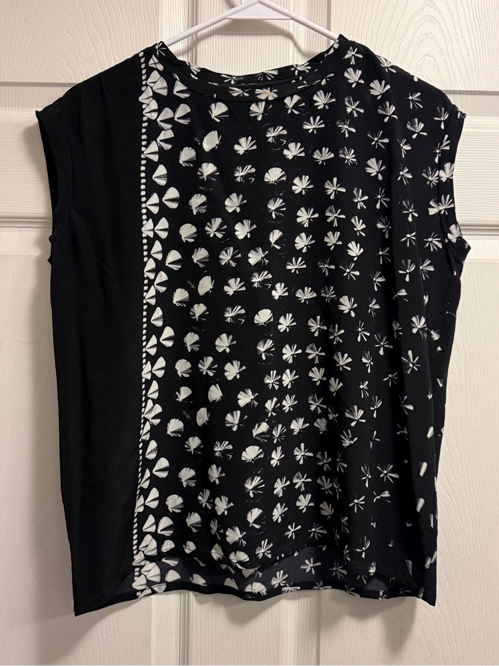 All Saints Black & White Floral Print Cap-Sleeve Top